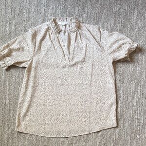 Light Cream Ruffle-Neck Short Sleeve Blouse